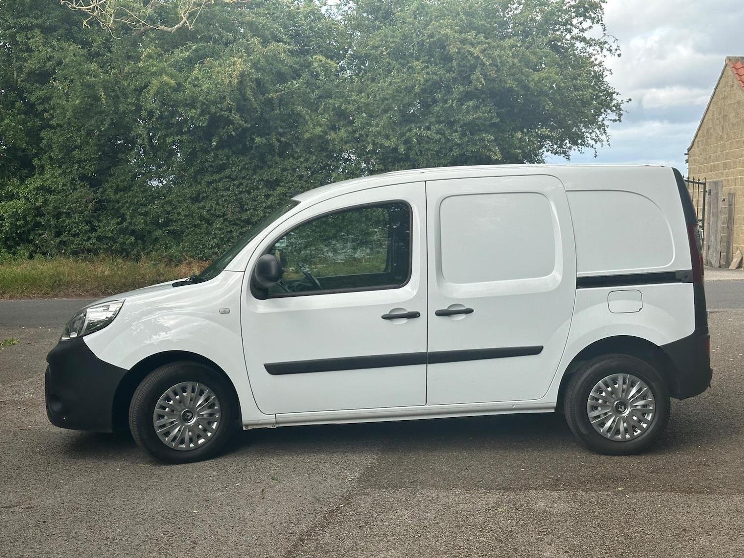 Used Renault Kangoo 2016 for sale - 76877452: Photo 4