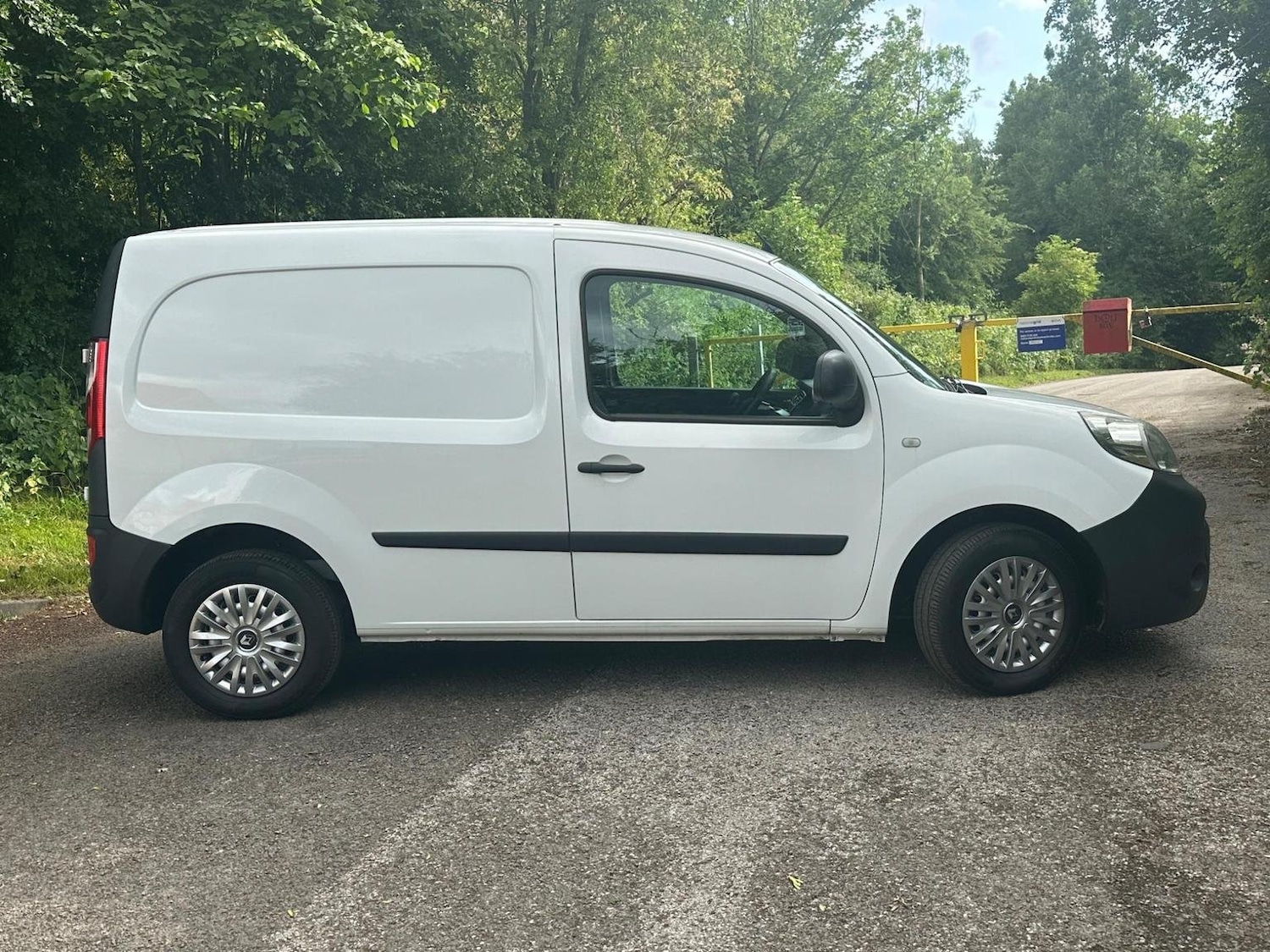 Used Renault Kangoo 2016 for sale - 76877452: Photo 6