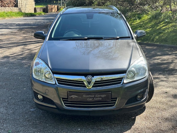 Used Vauxhall Astra 2009 for sale - 74372259: Photo 2