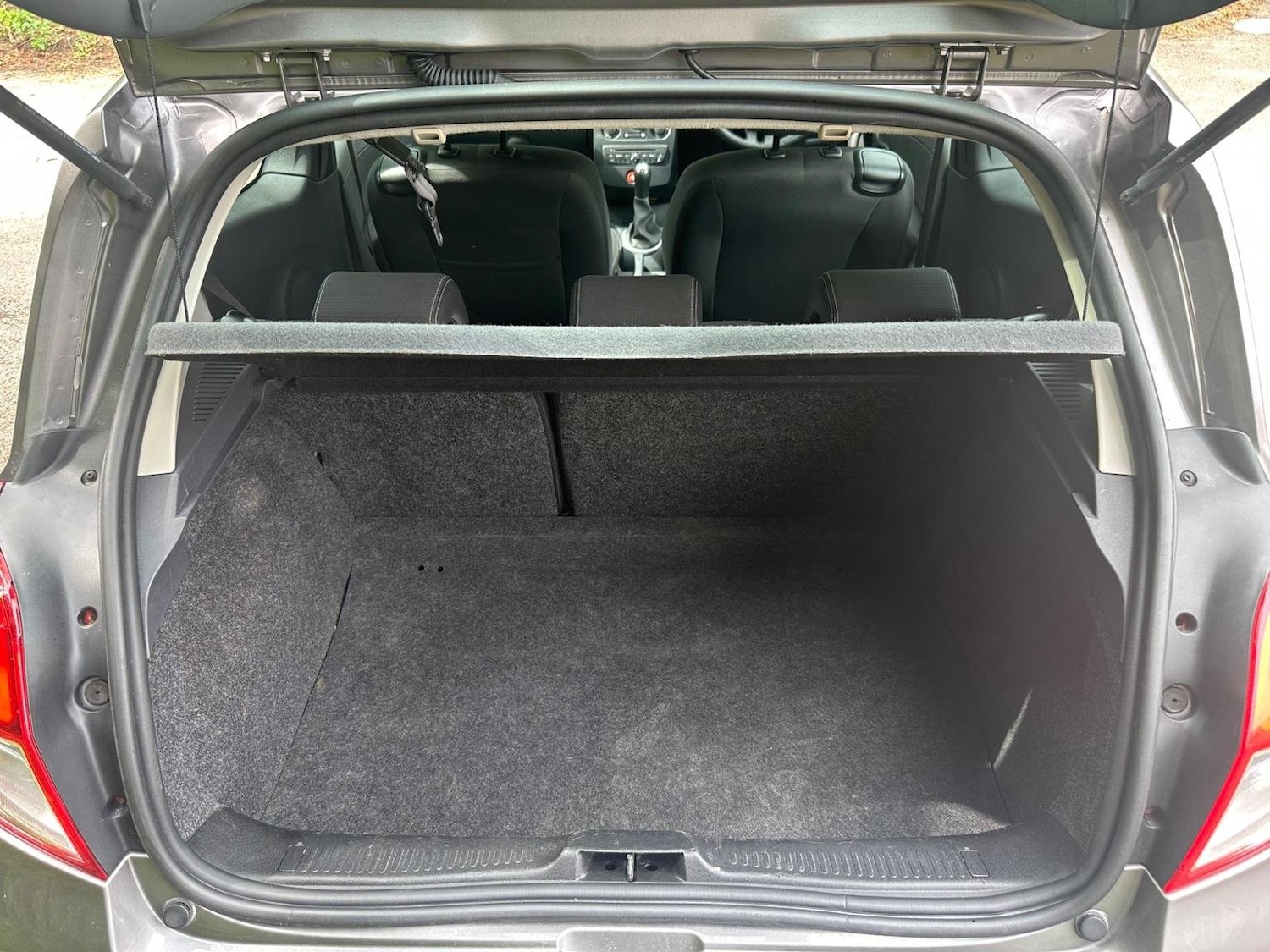 Used Renault Clio 2010 for sale - 76877449: Photo 18