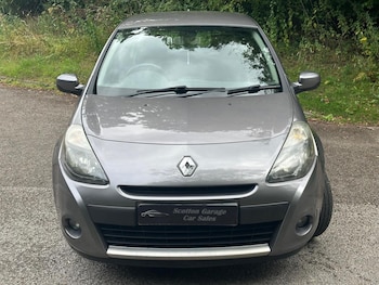 Used Renault Clio 2010 for sale - 76877449: Photo