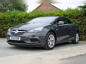 Used Vauxhall Cascada 2013 for sale - 79216178: Photo
