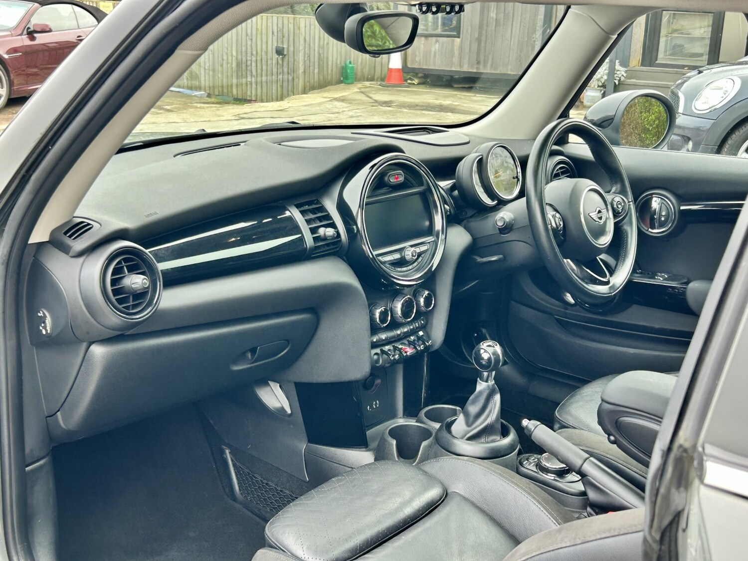 Used MINI Hatch 2017 for sale - 77687659: Photo 8