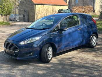 Used Ford Fiesta Van 2015 for sale - 74337101: Photo