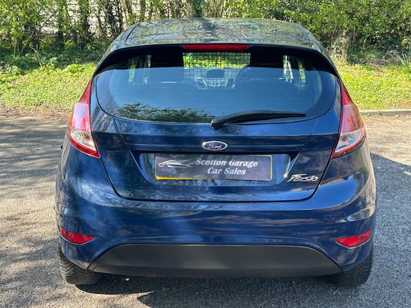 Used Ford Fiesta Van 2015 for sale - 74337101: Photo 6