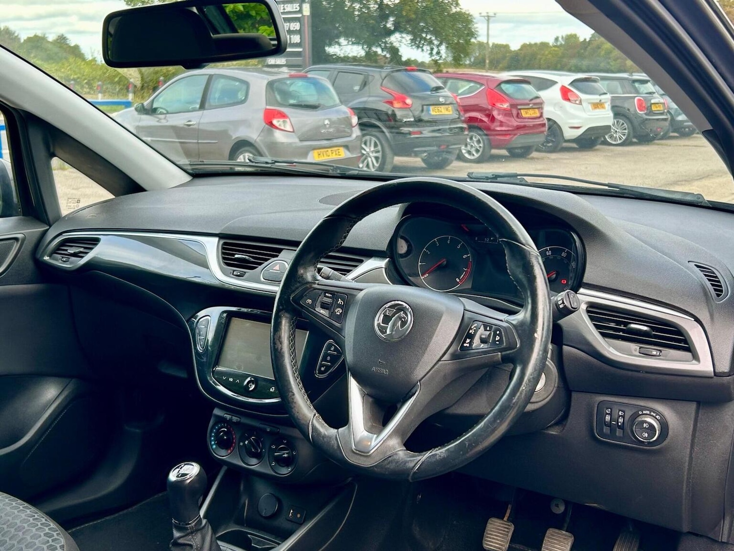 Used Vauxhall Corsa 2015 for sale - 76877444: Photo 11