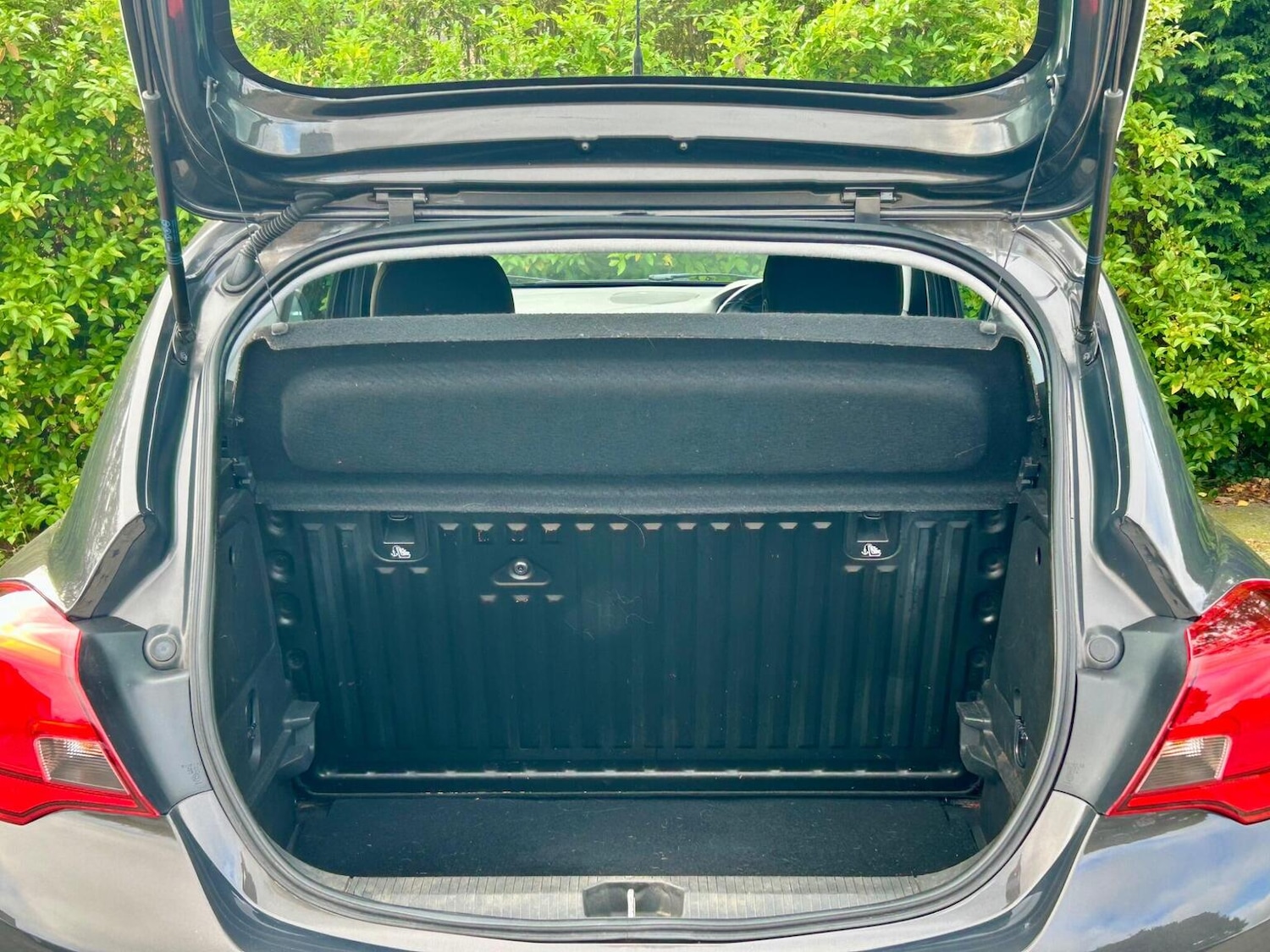 Used Vauxhall Corsa 2015 for sale - 76877444: Photo 22