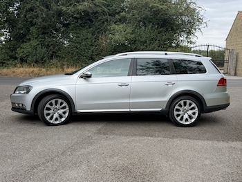 Used Volkswagen Passat 2014 for sale - 79347261: Photo
