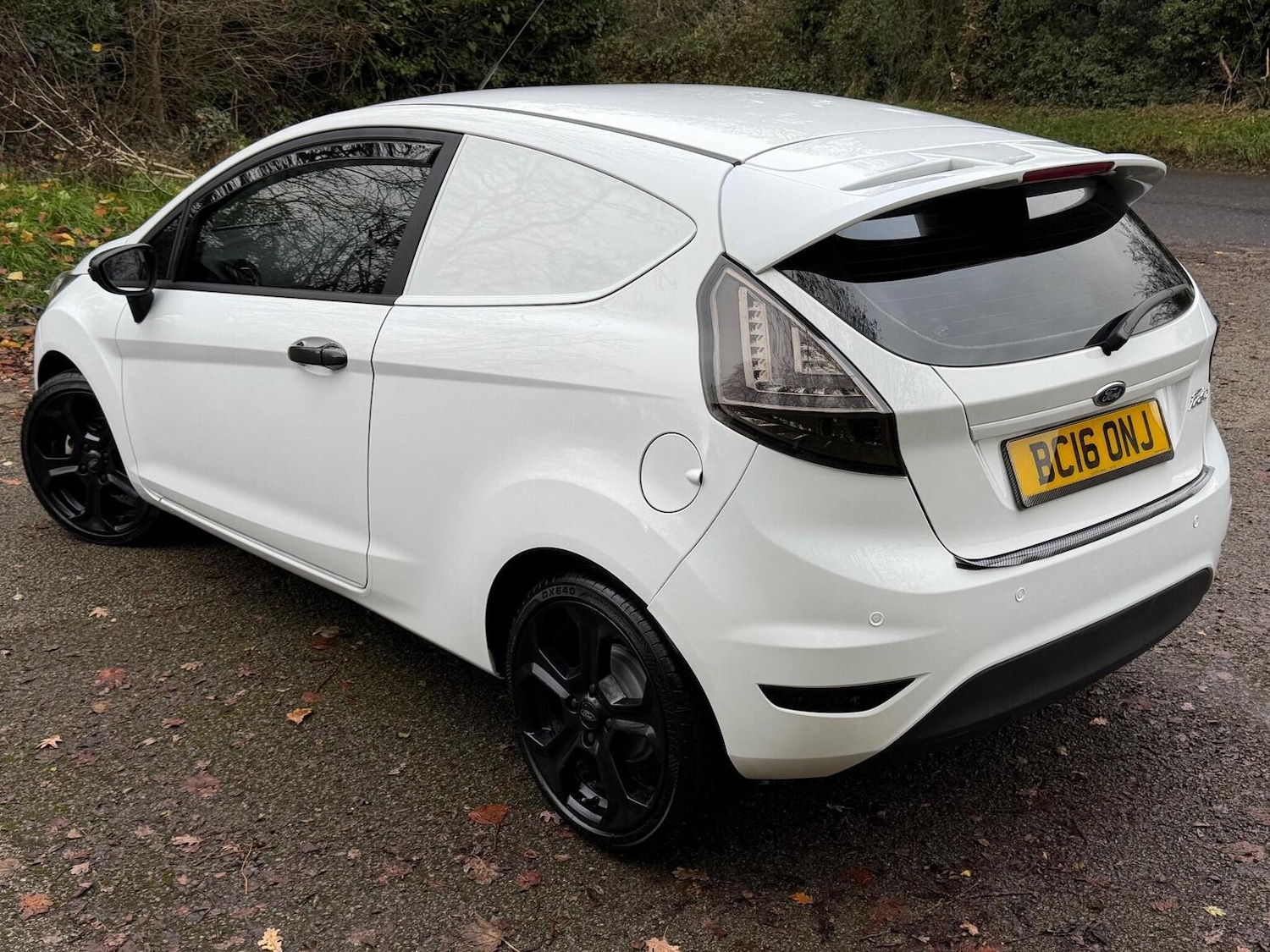 Used Ford Fiesta 2016 for sale - 76877454: Photo 5