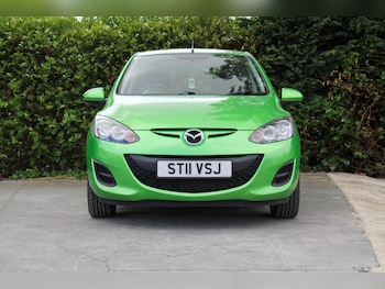 Used Mazda Mazda2 2011 for sale - 79162179: Photo