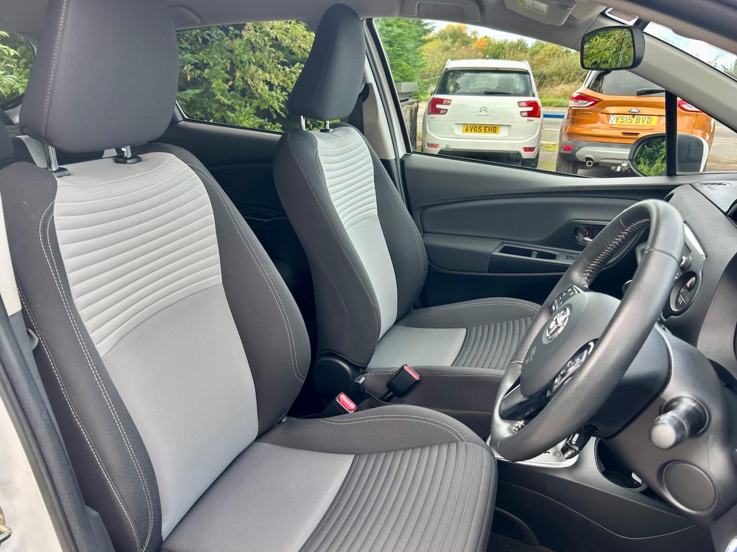 Used Toyota Yaris 2018 for sale - 76377766: Photo 10