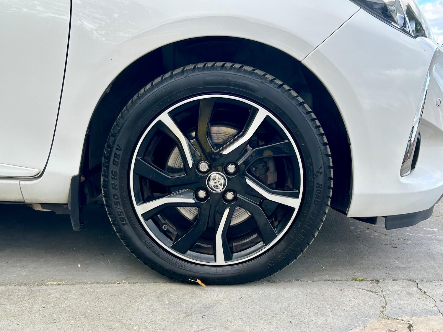 Used Toyota Yaris 2018 for sale - 76377766: Photo 14