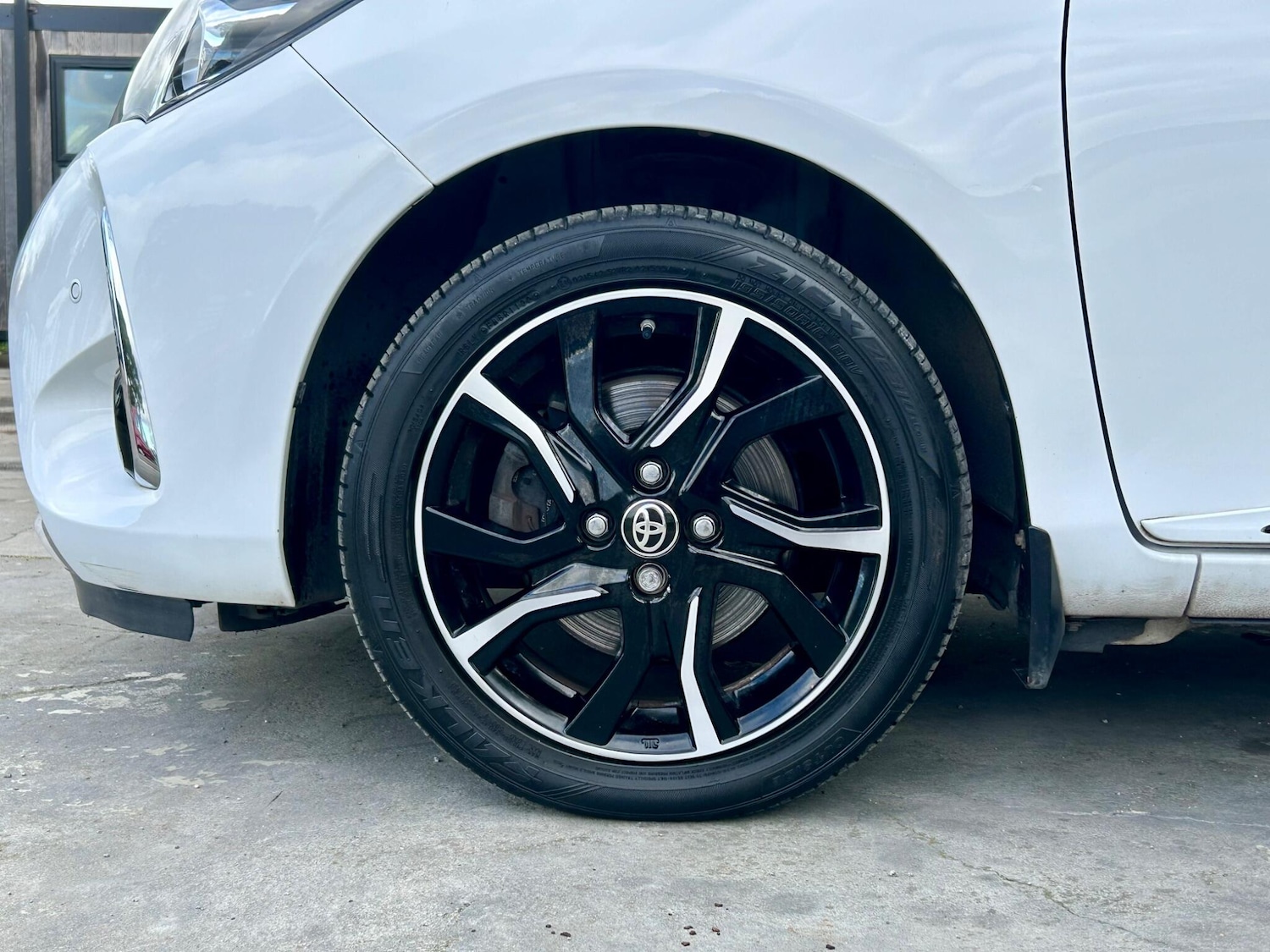 Used Toyota Yaris 2018 for sale - 76377766: Photo 15