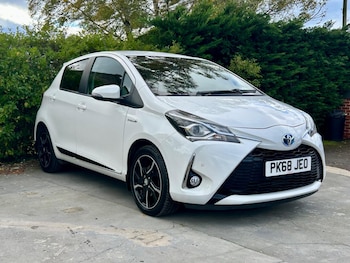 2018 (68) - 1.5 Hybrid Design 5dr CVT
