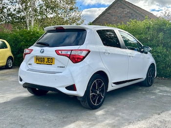 Used Toyota Yaris 2018 for sale - 76377766: Photo