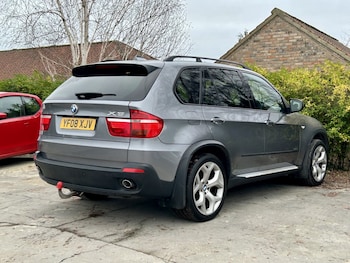 Used BMW X5 2008 for sale - 77113130: Photo