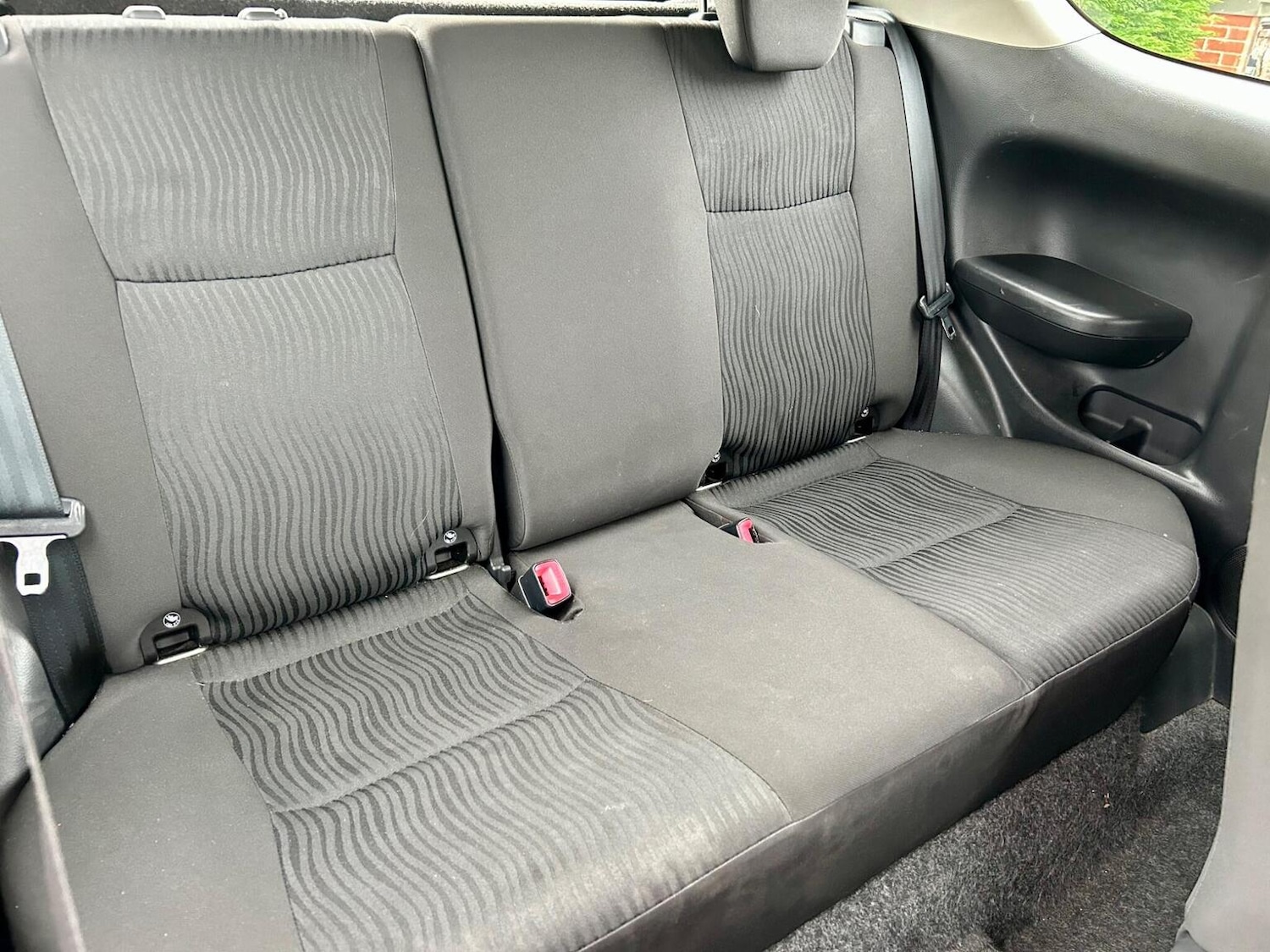 Used Suzuki Swift 2013 for sale - 76877432: Photo 20