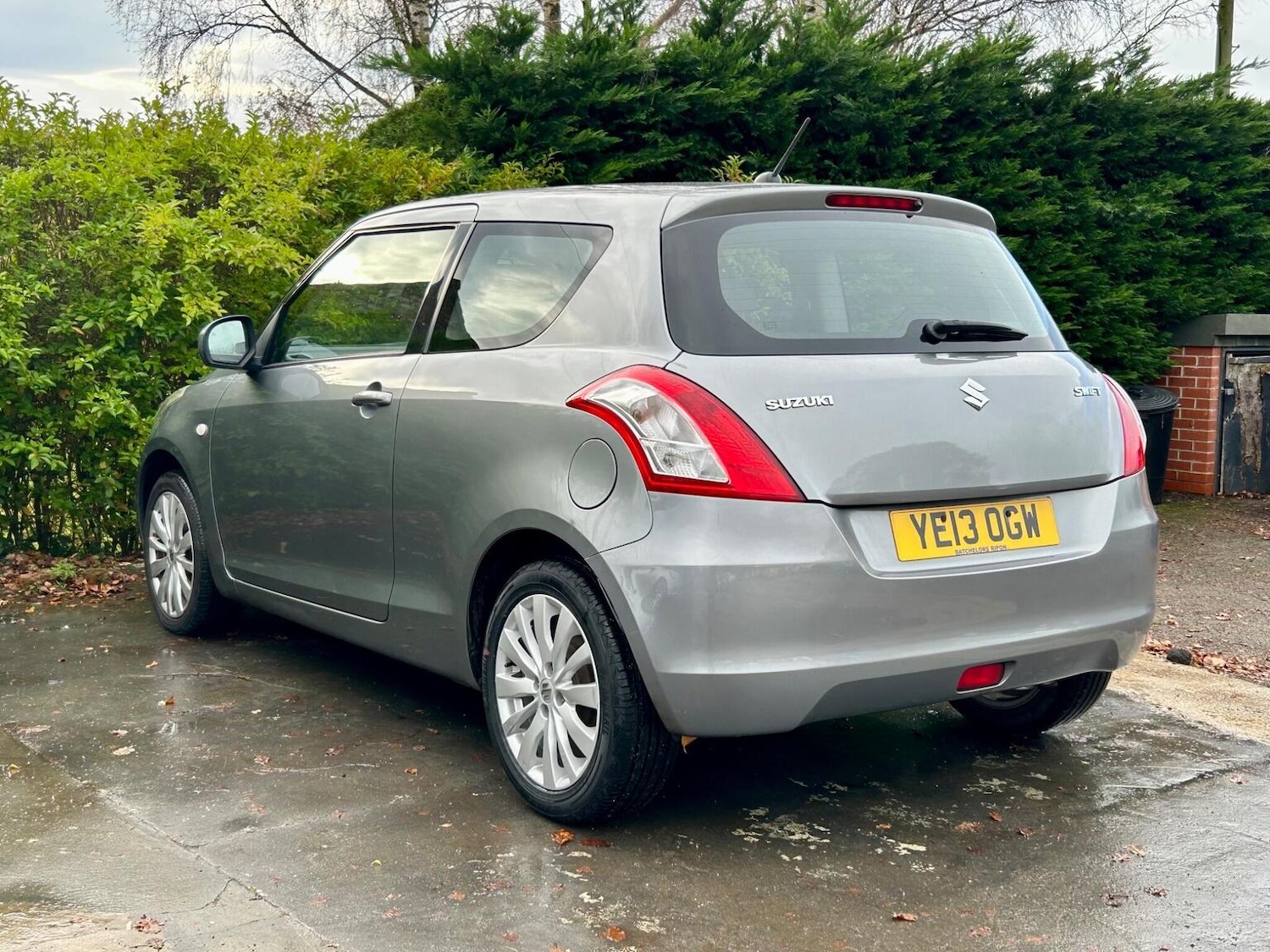 Used Suzuki Swift 2013 for sale - 76877432: Photo 6