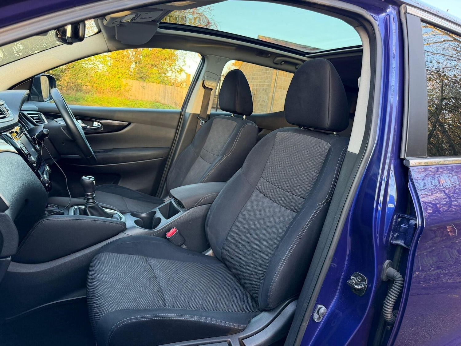 Used Nissan Qashqai 2015 for sale - 76877423: Photo 11