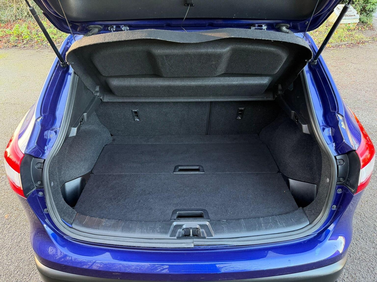 Used Nissan Qashqai 2015 for sale - 76877423: Photo 32