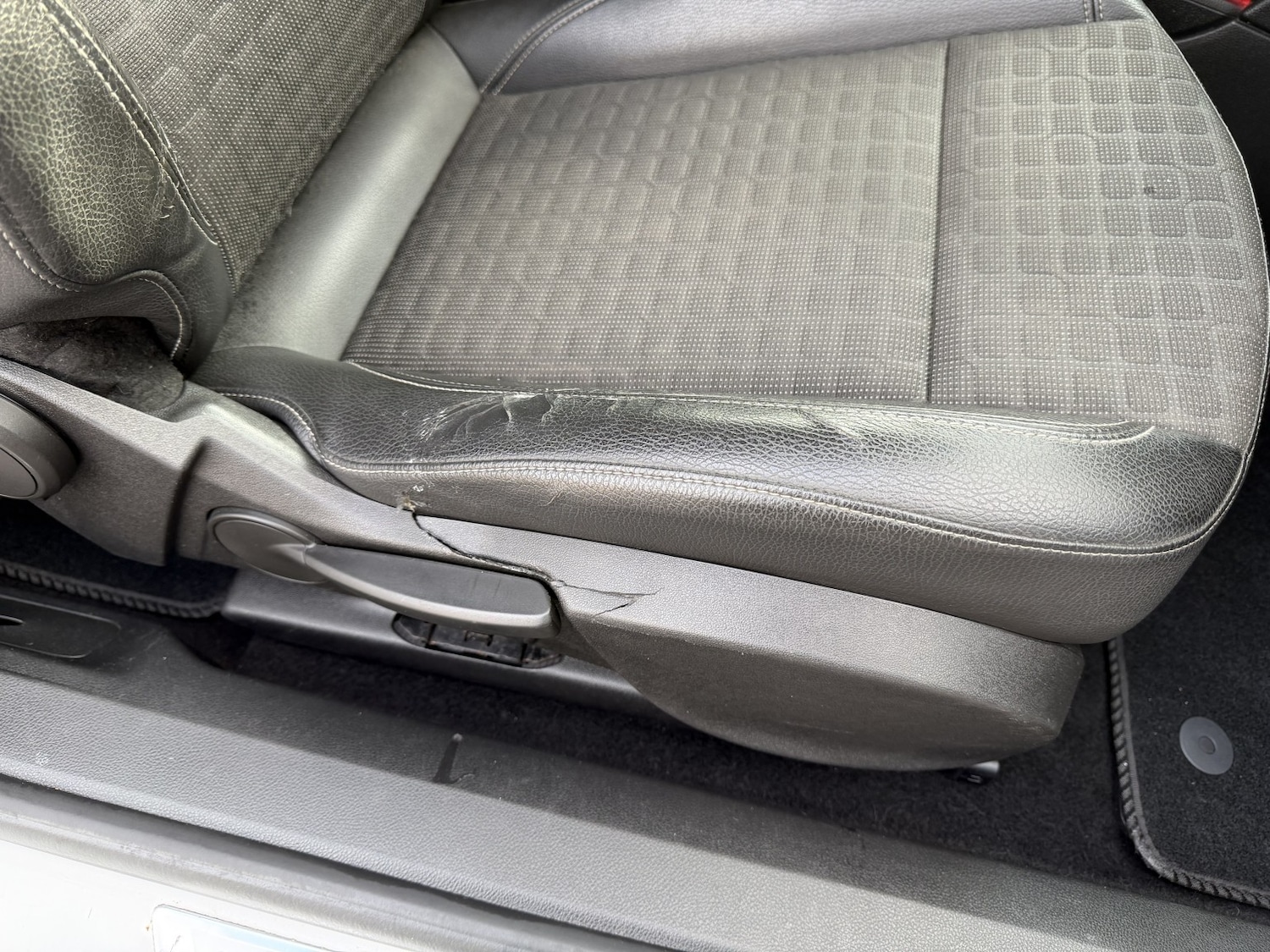 Used Vauxhall Astra GTC 2016 for sale - 77822389: Photo 33