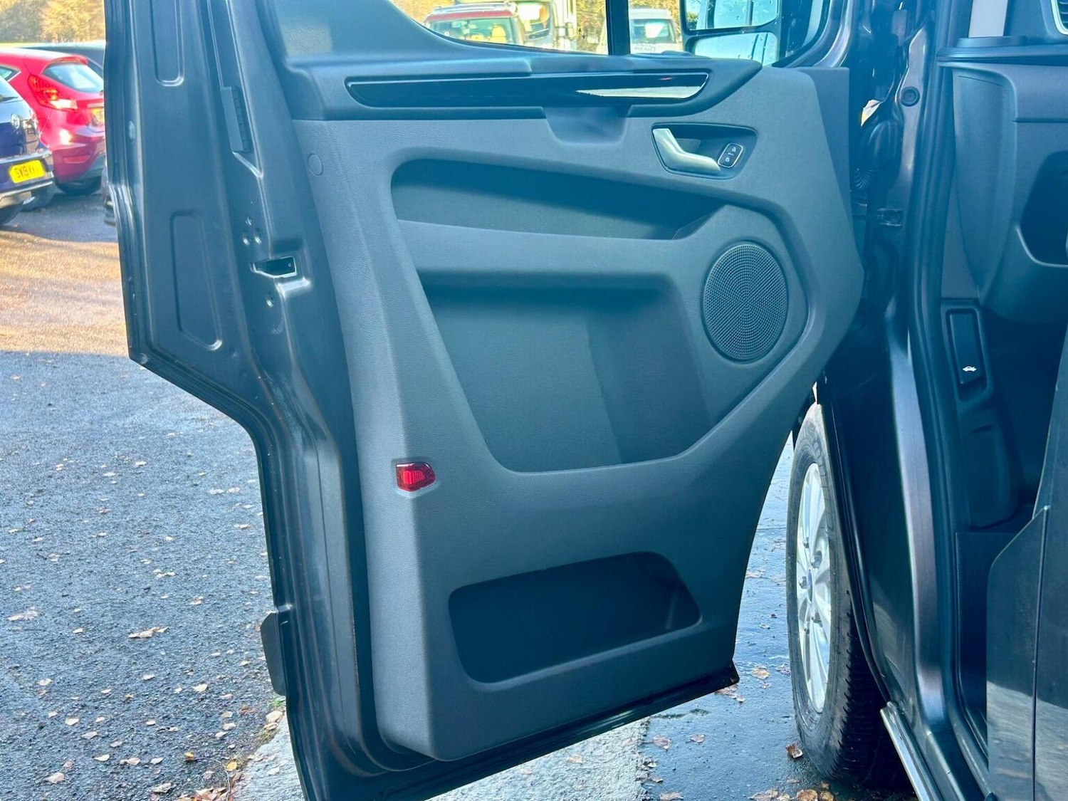 Used Ford Transit Custom 2020 for sale - 76877431: Photo 23