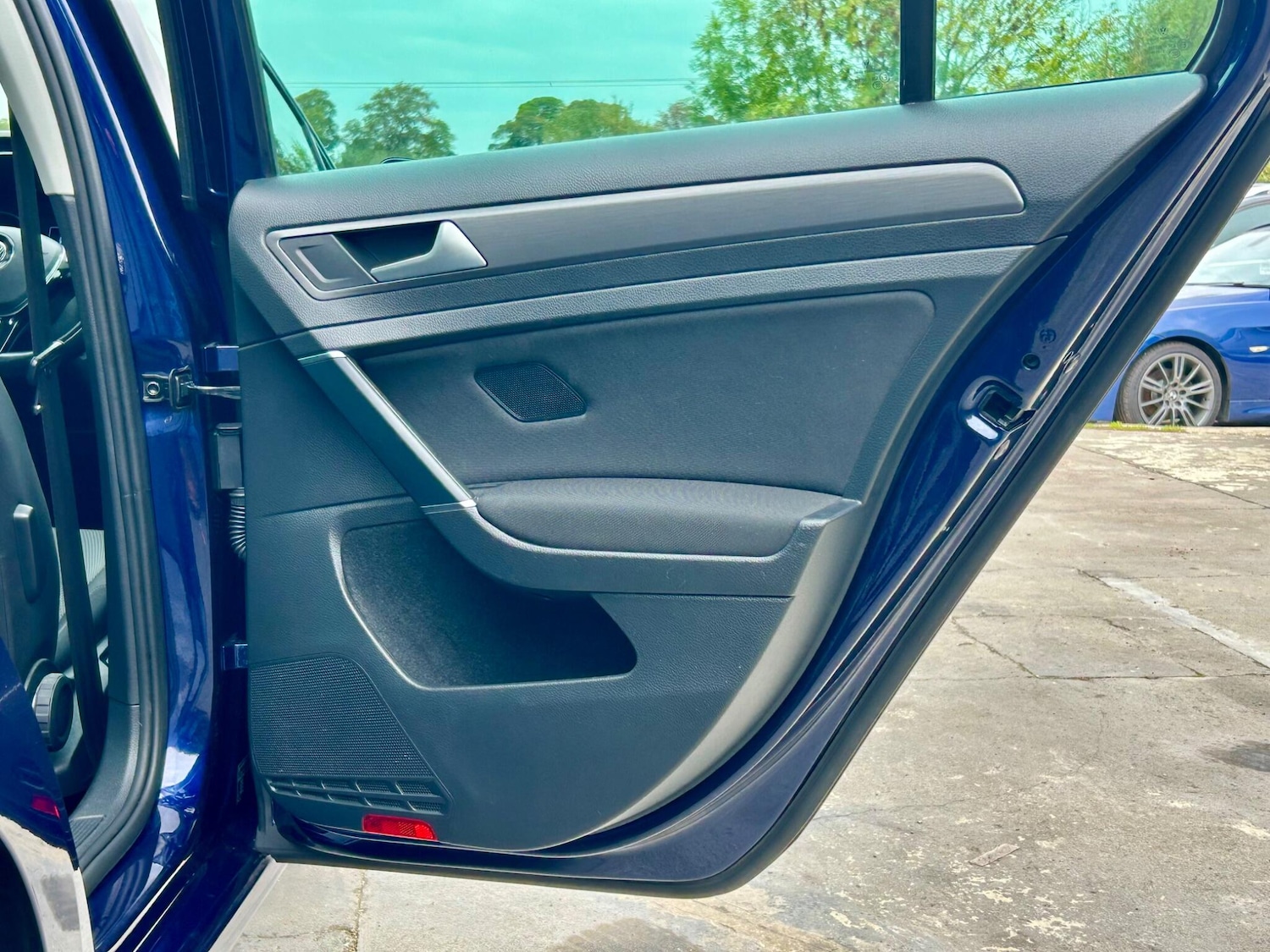 Used Volkswagen Golf 2019 for sale - 76314849: Photo 24