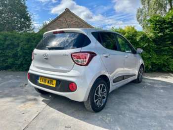Used Hyundai i10 2018 for sale - 75387090: Photo