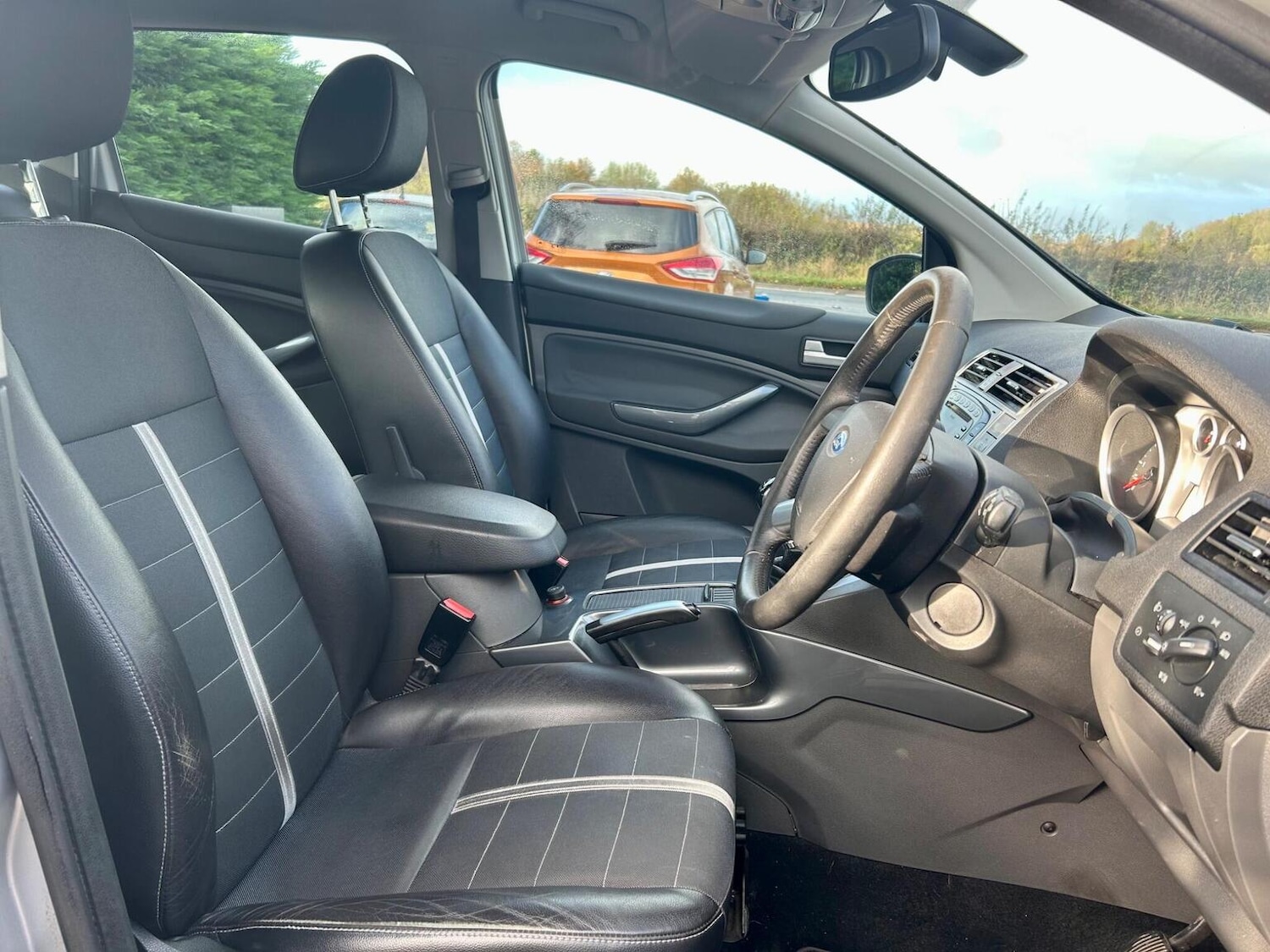 Used Ford Kuga 2010 for sale - 76877434: Photo 11