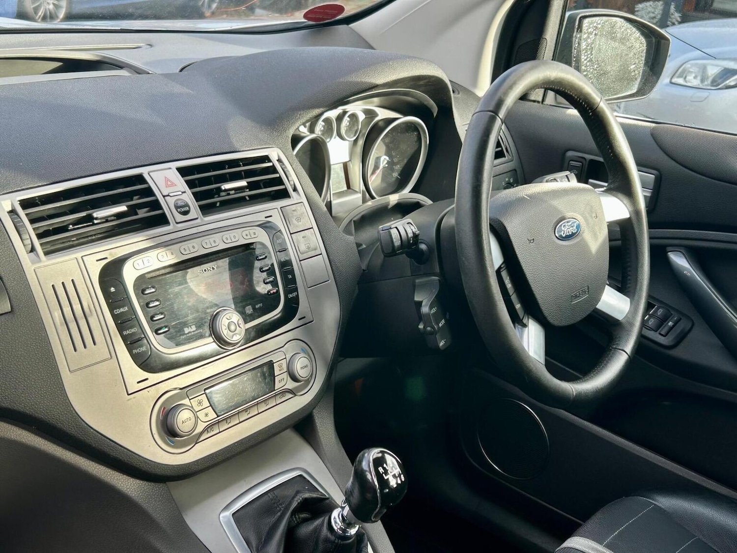 Used Ford Kuga 2010 for sale - 76877434: Photo 8