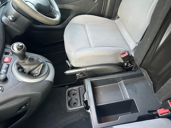 Used Peugeot Partner 2014 for sale - 74990519: Photo 15