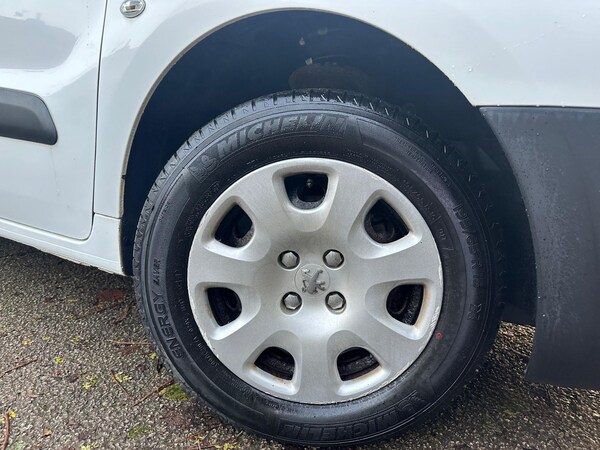 Used Peugeot Partner 2014 for sale - 74990519: Photo 22