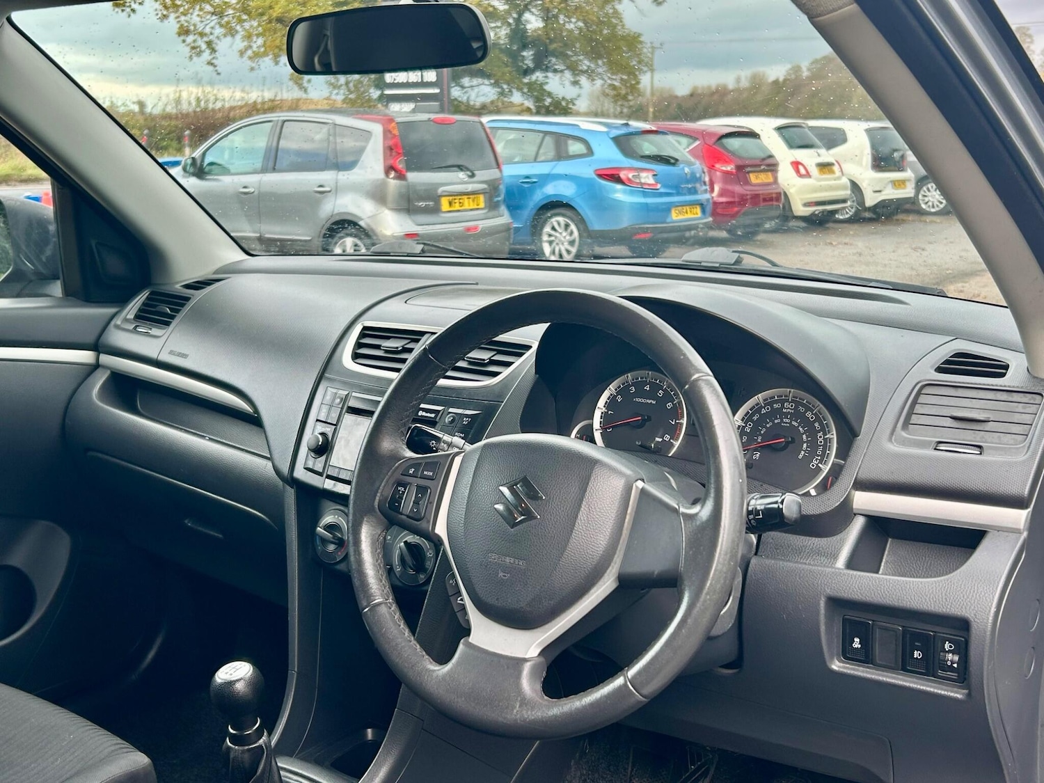 Used Suzuki Swift 2013 for sale - 76728268: Photo 7