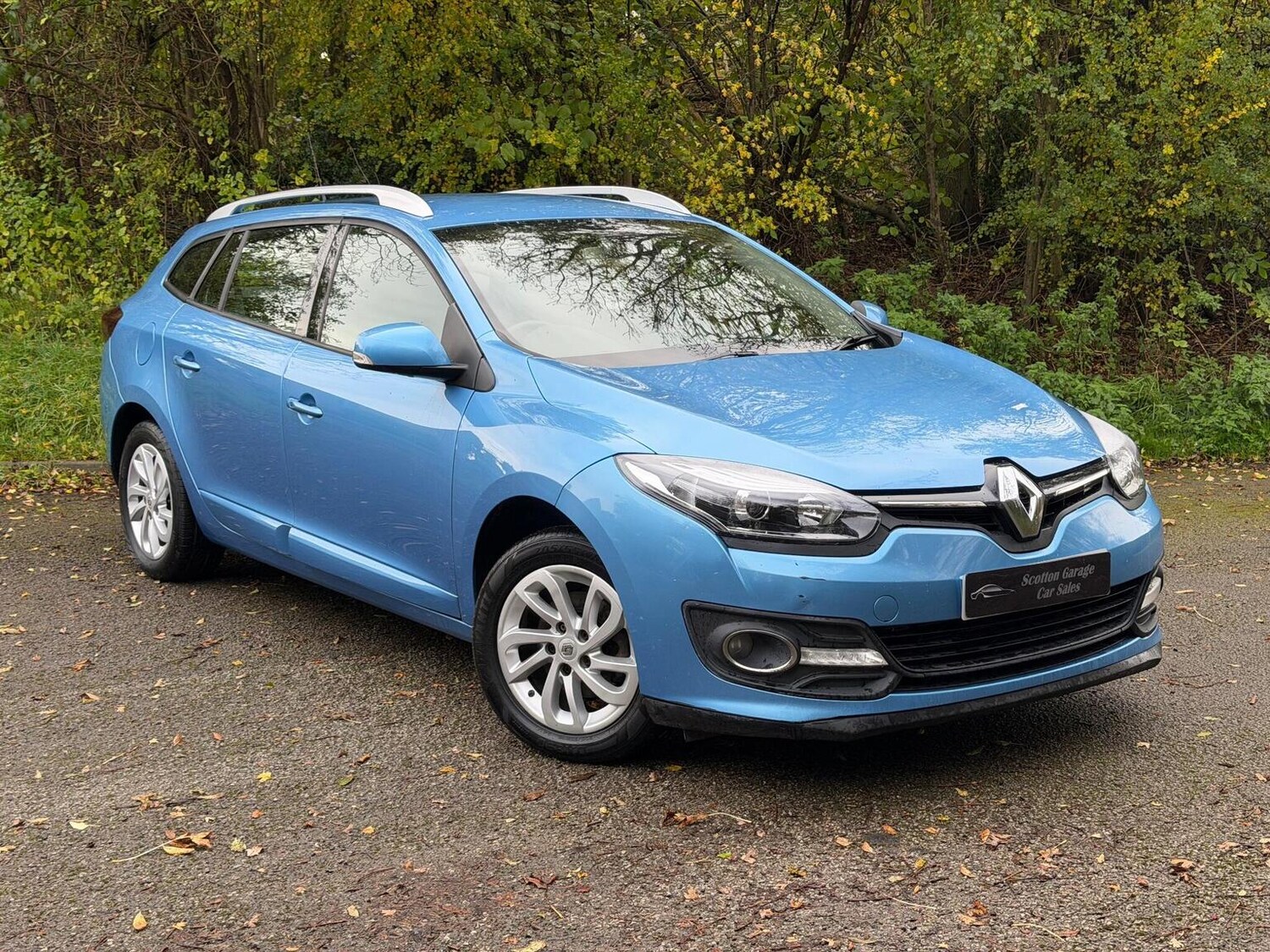 Used Renault Megane 2014 for sale - 76877468: Photo 1