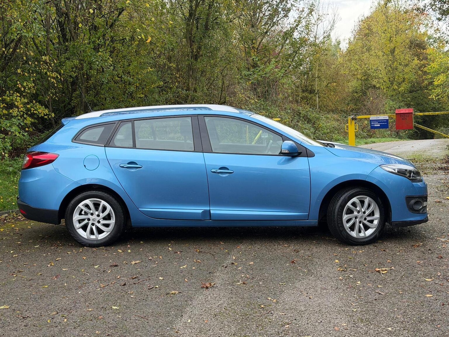 Used Renault Megane 2014 for sale - 76877468: Photo 8