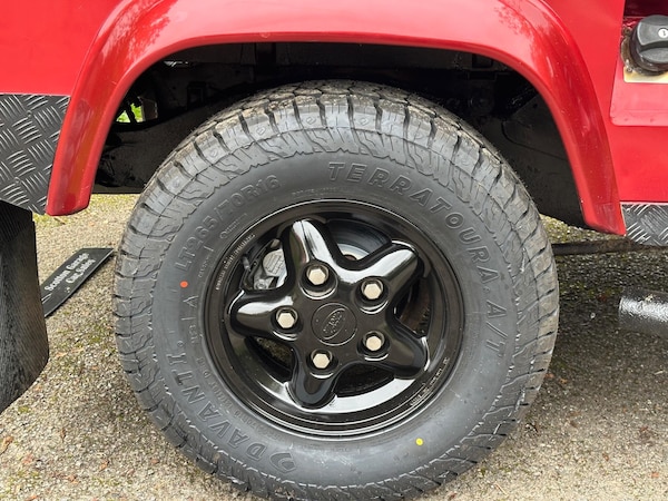 Used Land Rover Defender 90 1998 for sale - 76295888: Photo 10
