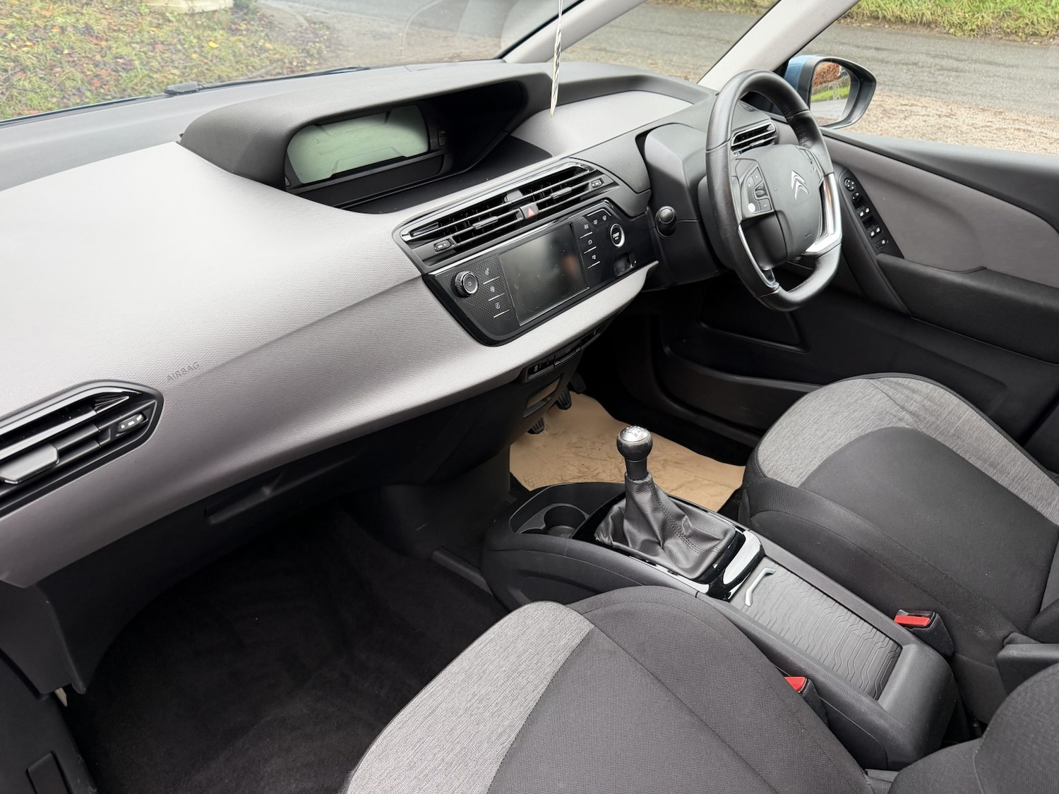 Used Citroen C4 Grand Picasso 2015 for sale - 76974436: Photo 17