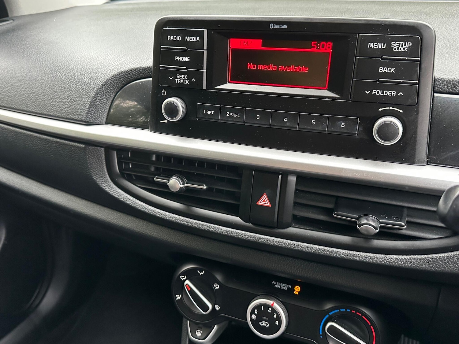 Used Kia Picanto 2018 for sale - 76689420: Photo 21