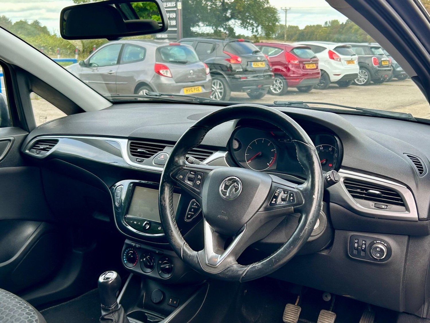 Used Vauxhall Corsa 2015 for sale - 76359944: Photo 11