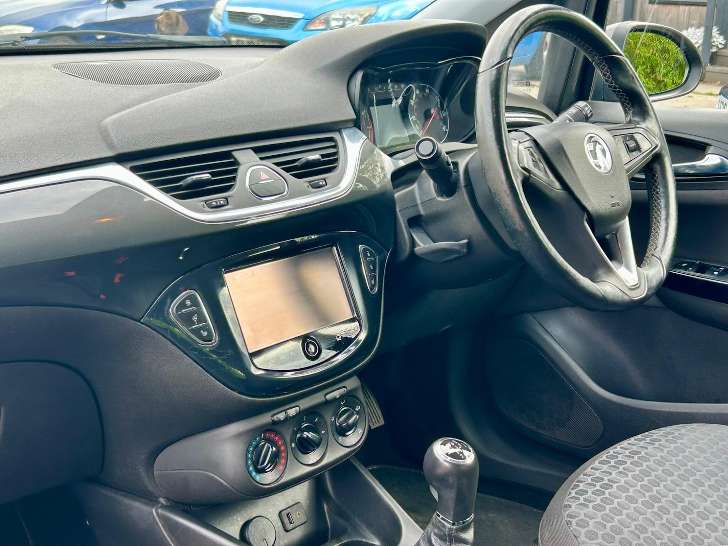 Used Vauxhall Corsa 2015 for sale - 76359944: Photo 7
