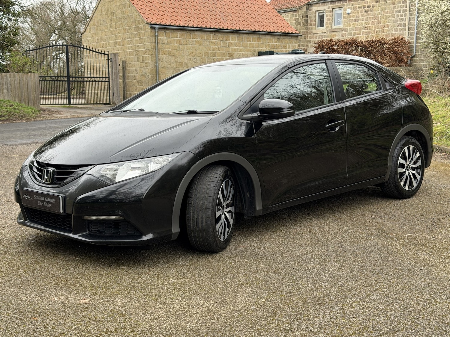 Used Honda Civic 2014 for sale - 78070535: Photo 3