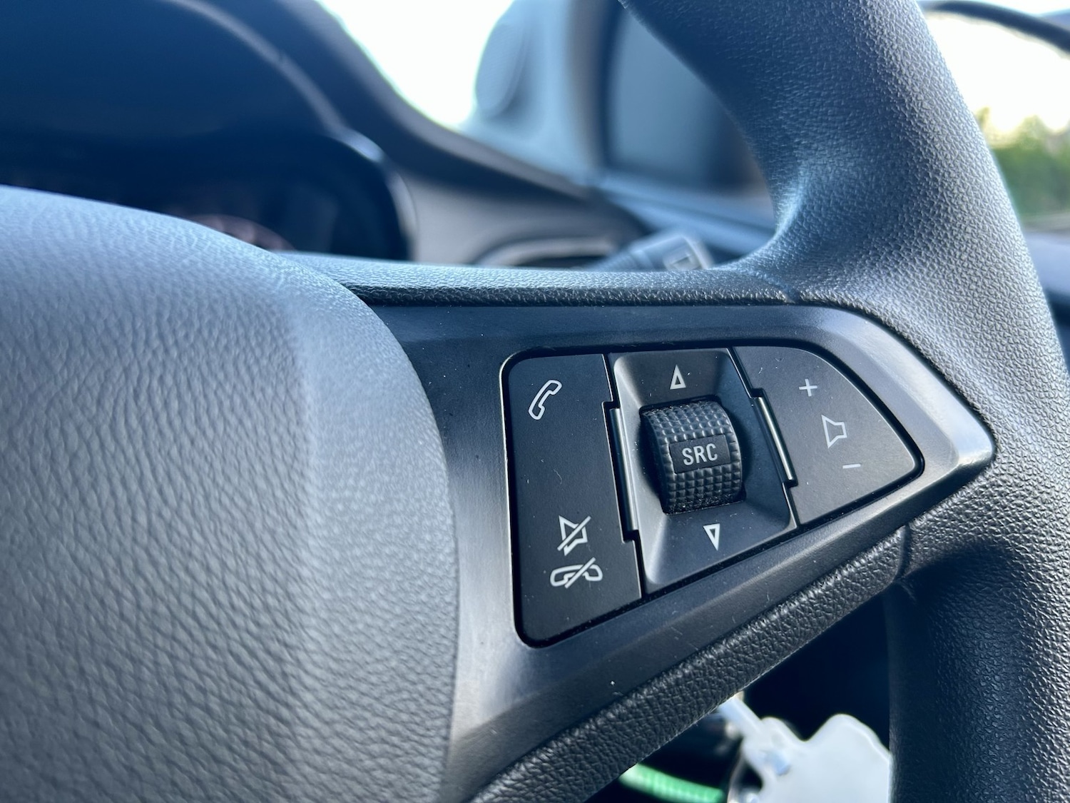 Used Vauxhall Viva 2016 for sale - 76877577: Photo 19