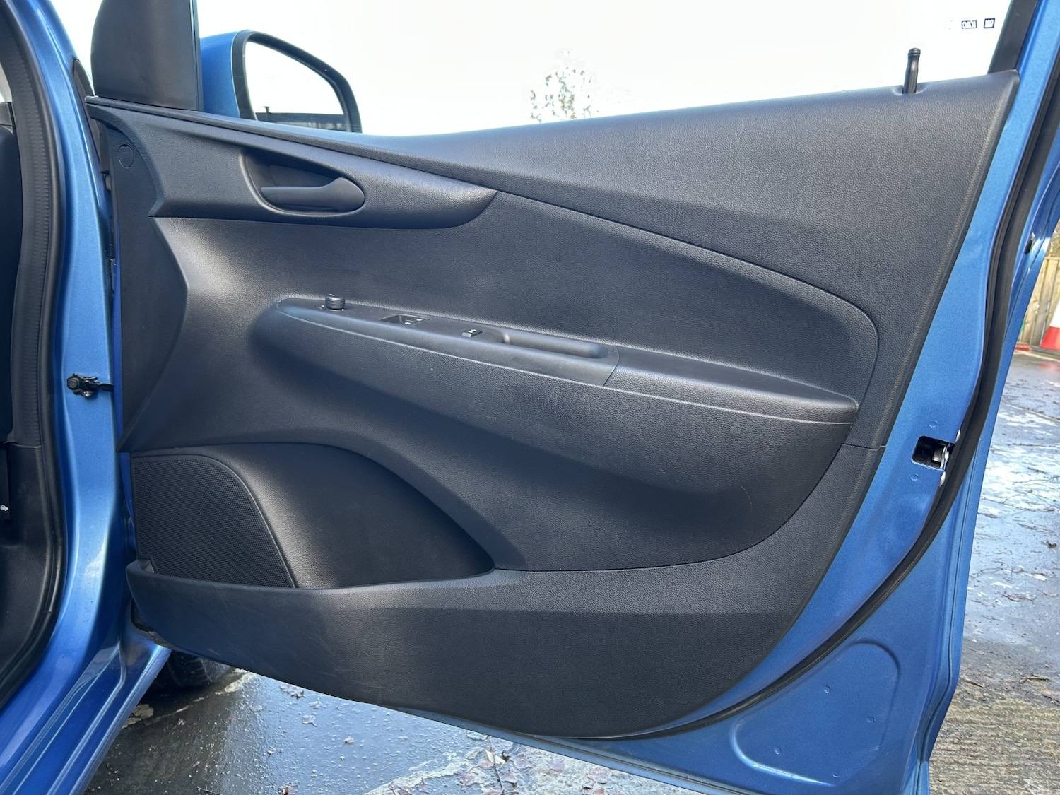 Used Vauxhall Viva 2016 for sale - 76877577: Photo 25