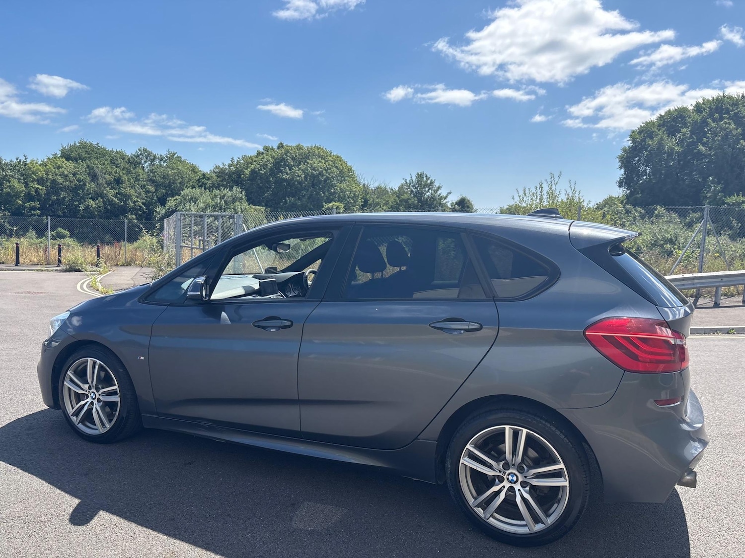 Used BMW 2 Series 2015 for sale - 77332043: Photo 15
