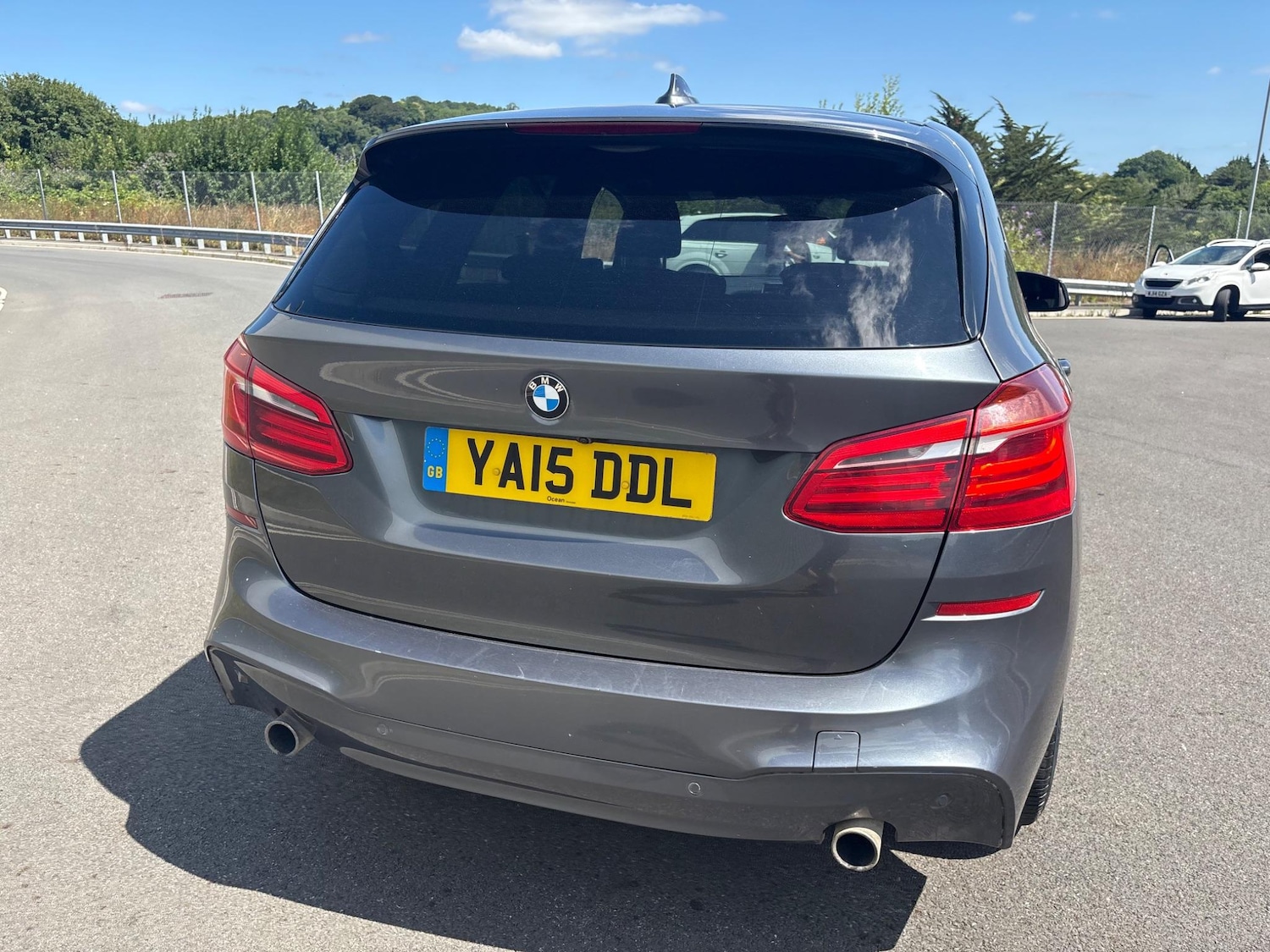 Used BMW 2 Series 2015 for sale - 77332043: Photo 38