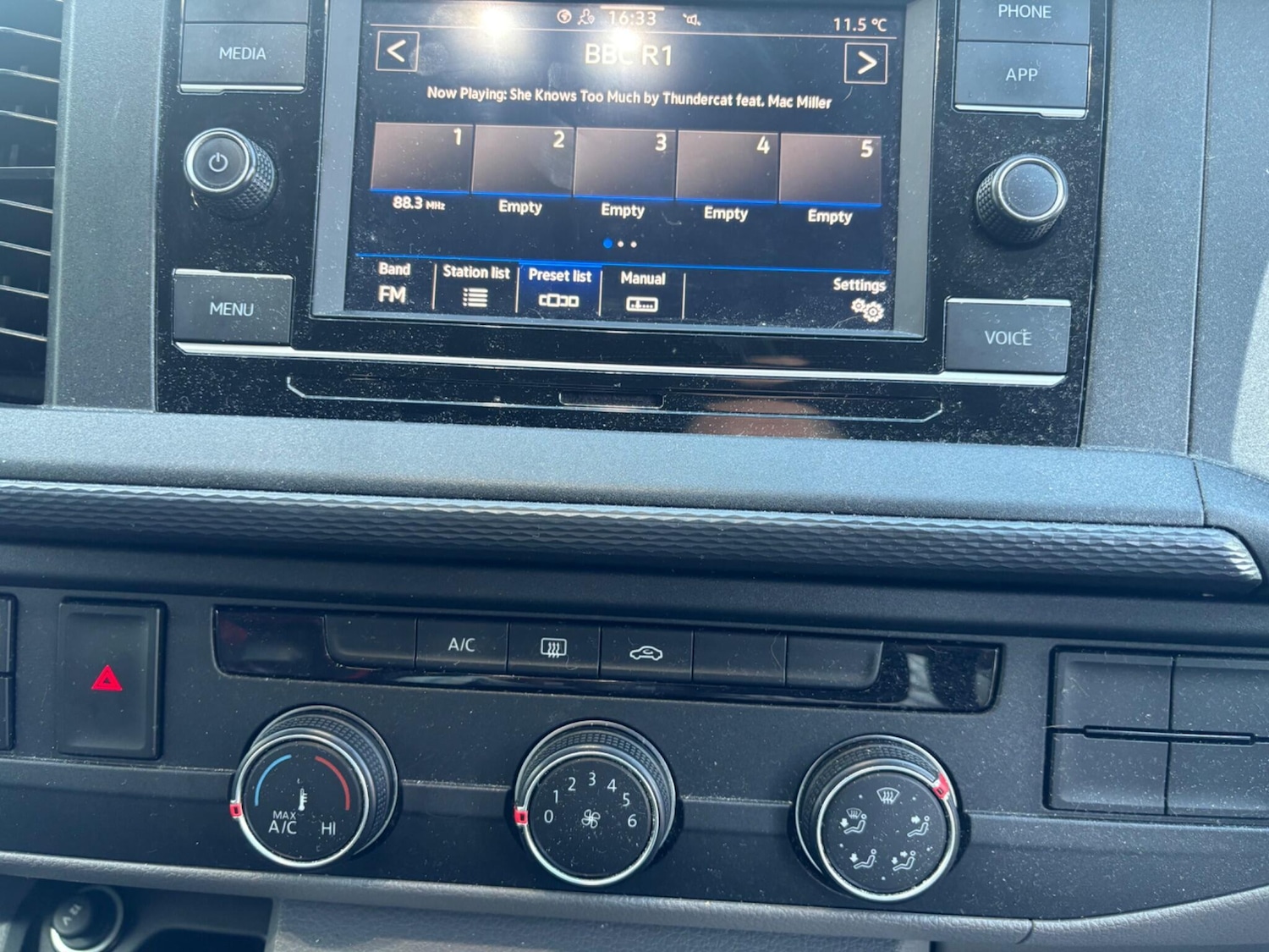 Used Volkswagen Transporter 2021 for sale - 78072392: Photo 42