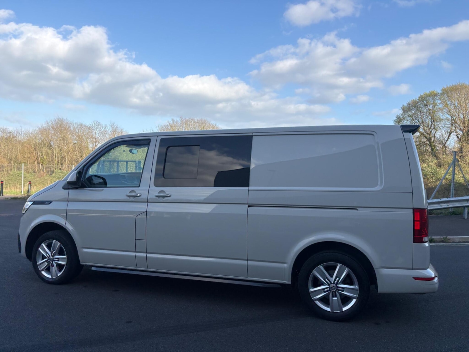 Used Volkswagen Transporter 2021 for sale - 78072392: Photo 50