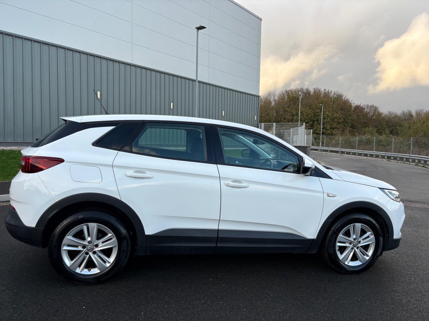 Used Vauxhall Grandland X 2019 for sale - 76865729: Photo 10