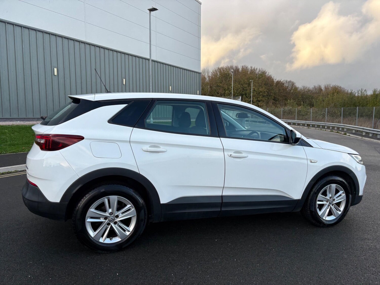 Used Vauxhall Grandland X 2019 for sale - 76865729: Photo 17