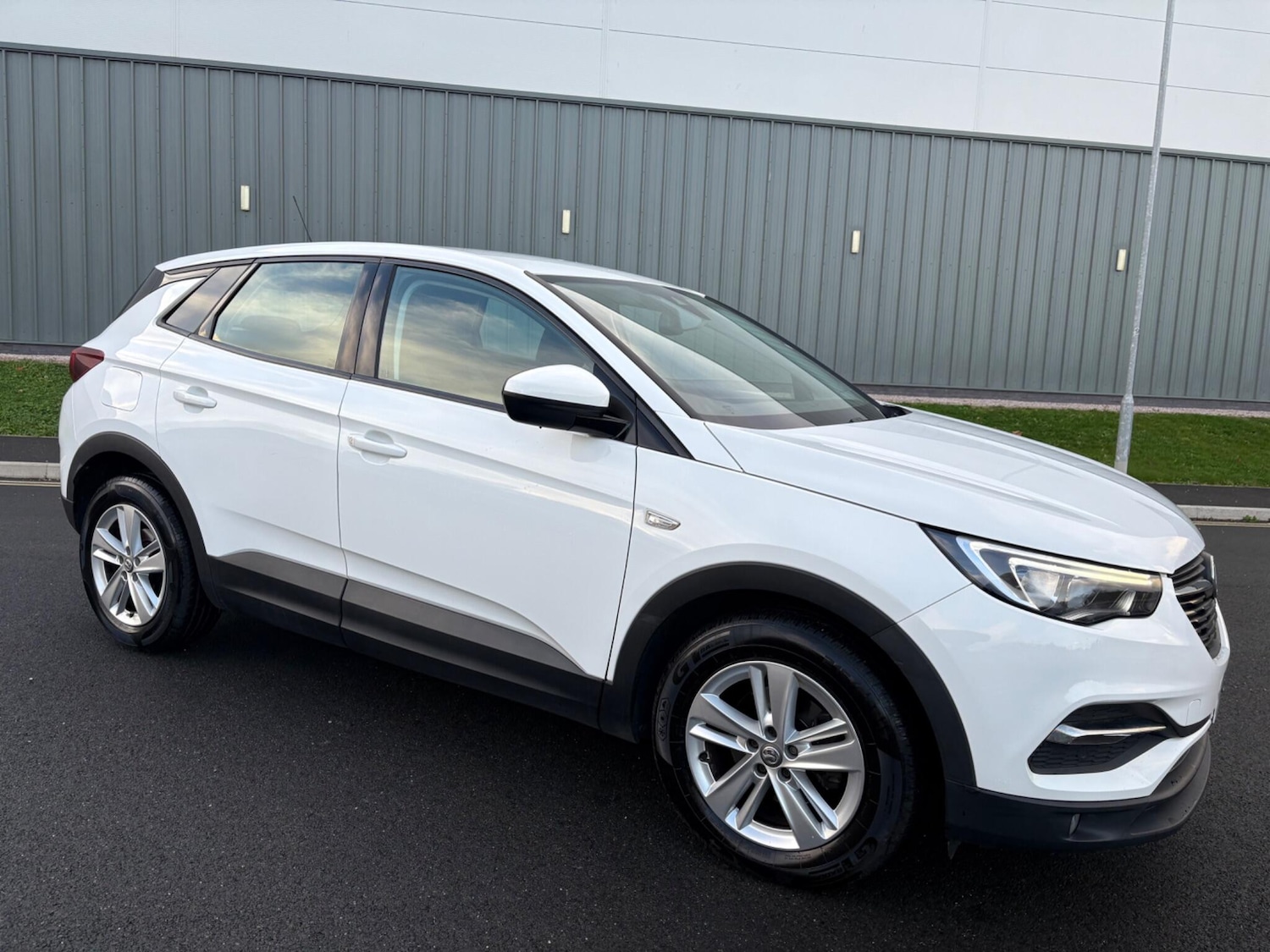 Used Vauxhall Grandland X 2019 for sale - 76865729: Photo 9